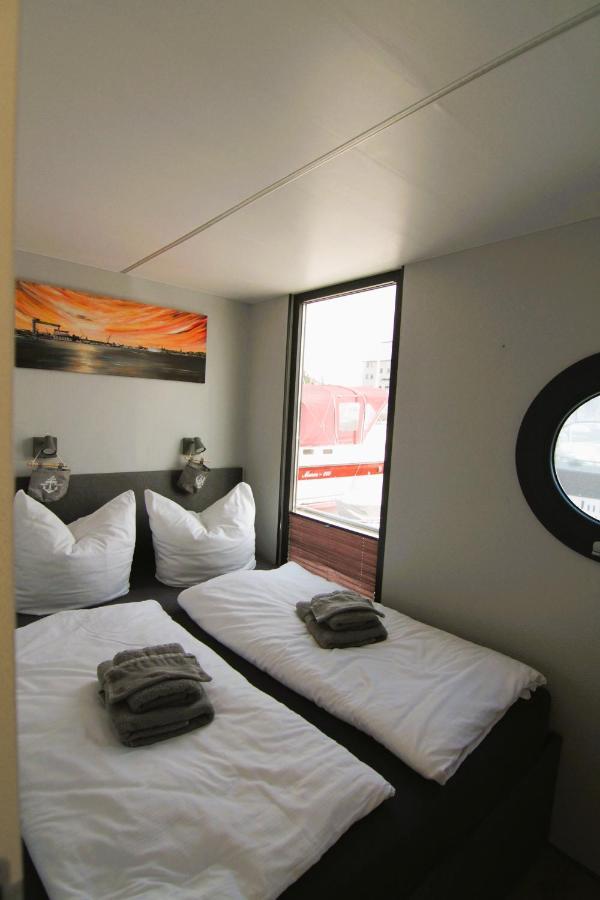 Hausboot Fjord Nordstern Mit Dachterrasse In Schleswig Hotel Luaran gambar